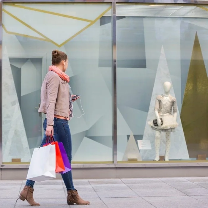 Folie Protectie Solara Anti-UV-Folii Profesionale Arhitecturale Si Auto