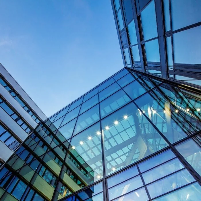 Folie Solara Silver Dark-Folie Pentru Cladiri